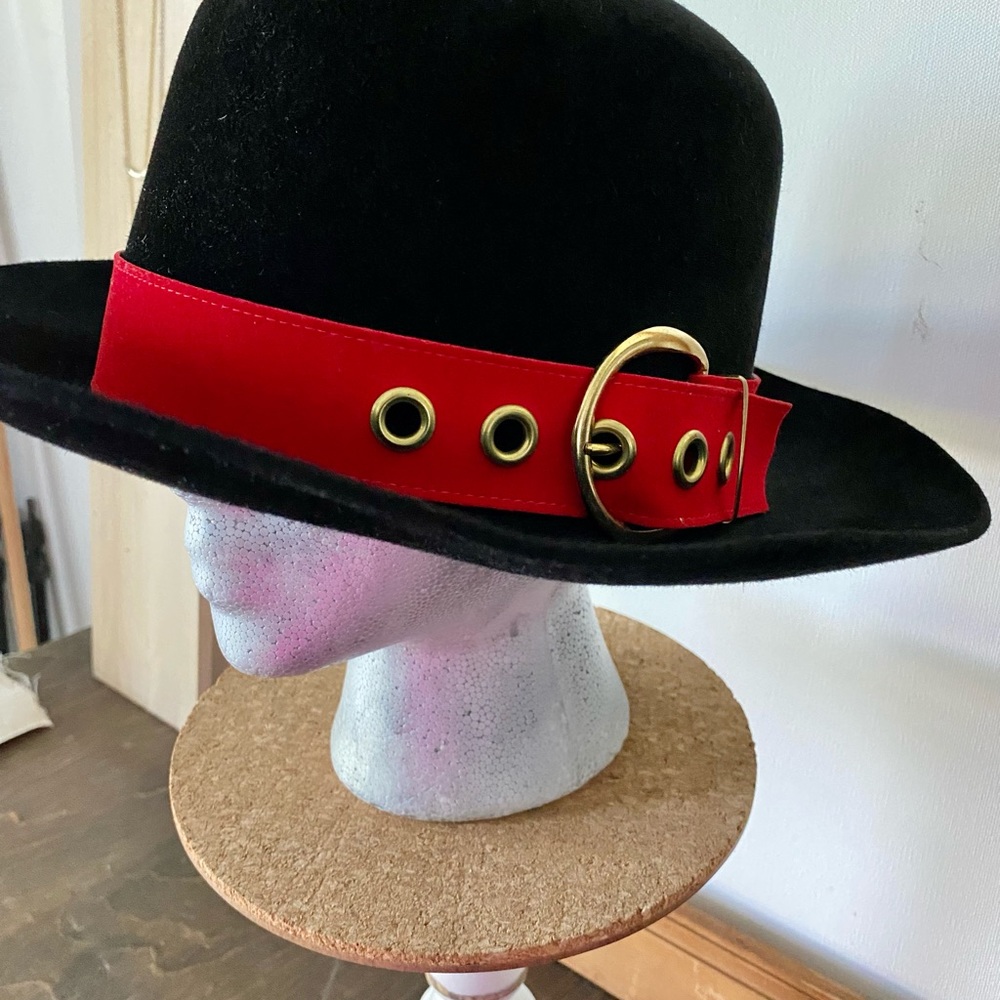 Vintage Black Velvet hat